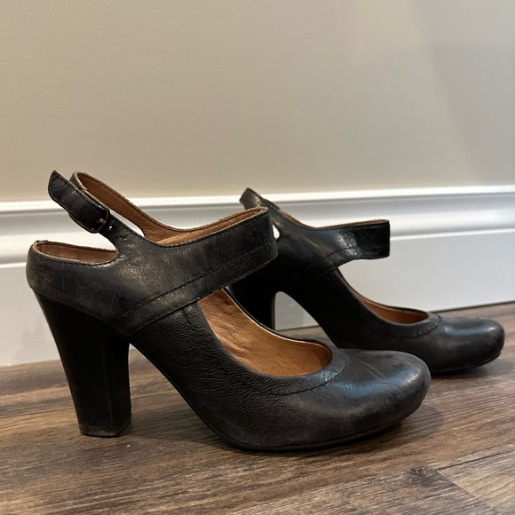 Miz Mooz Shoes - Miz mooz Mary Jane heel
